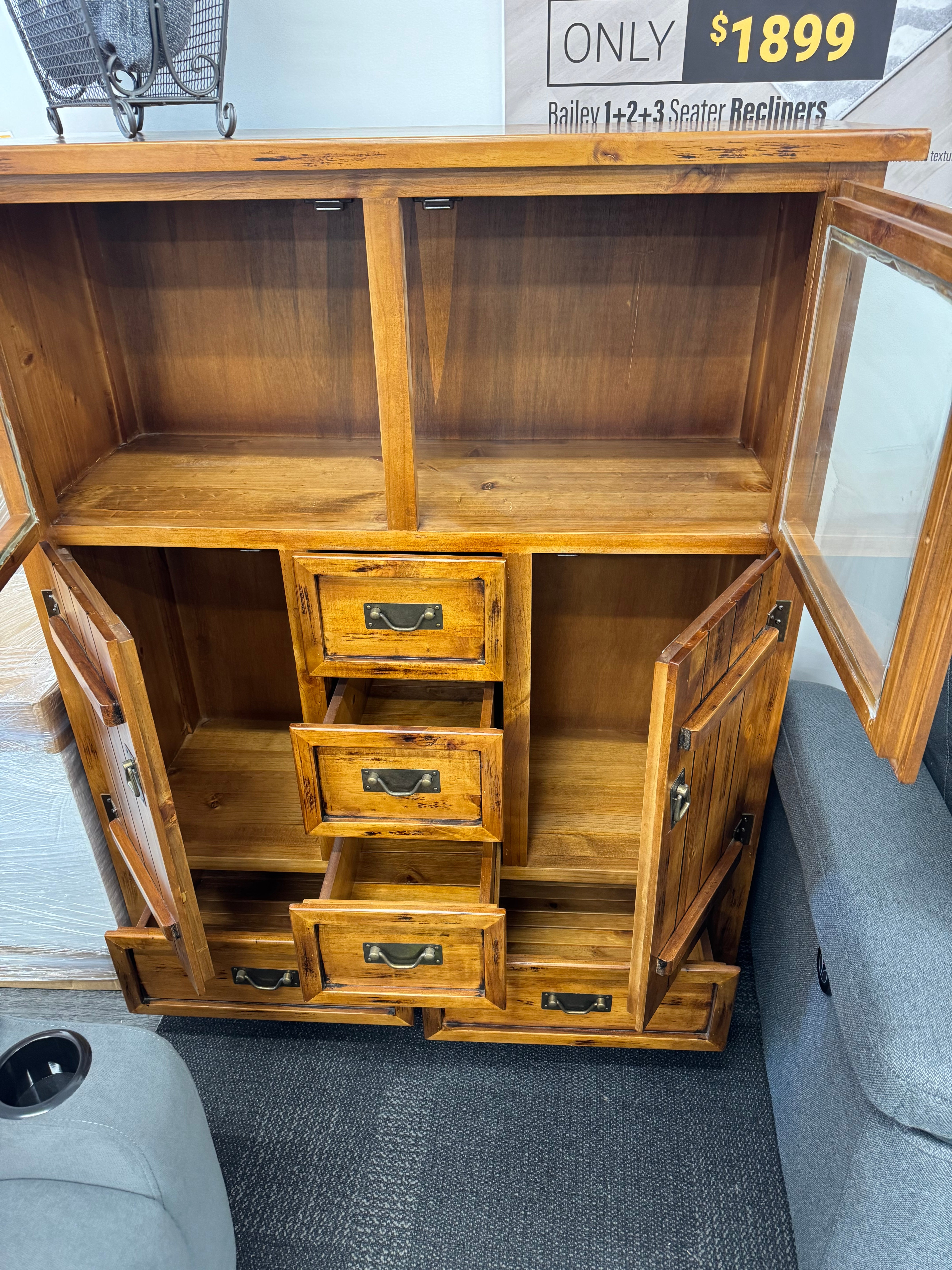 Ardemore Hutch| Mexican Cabinet