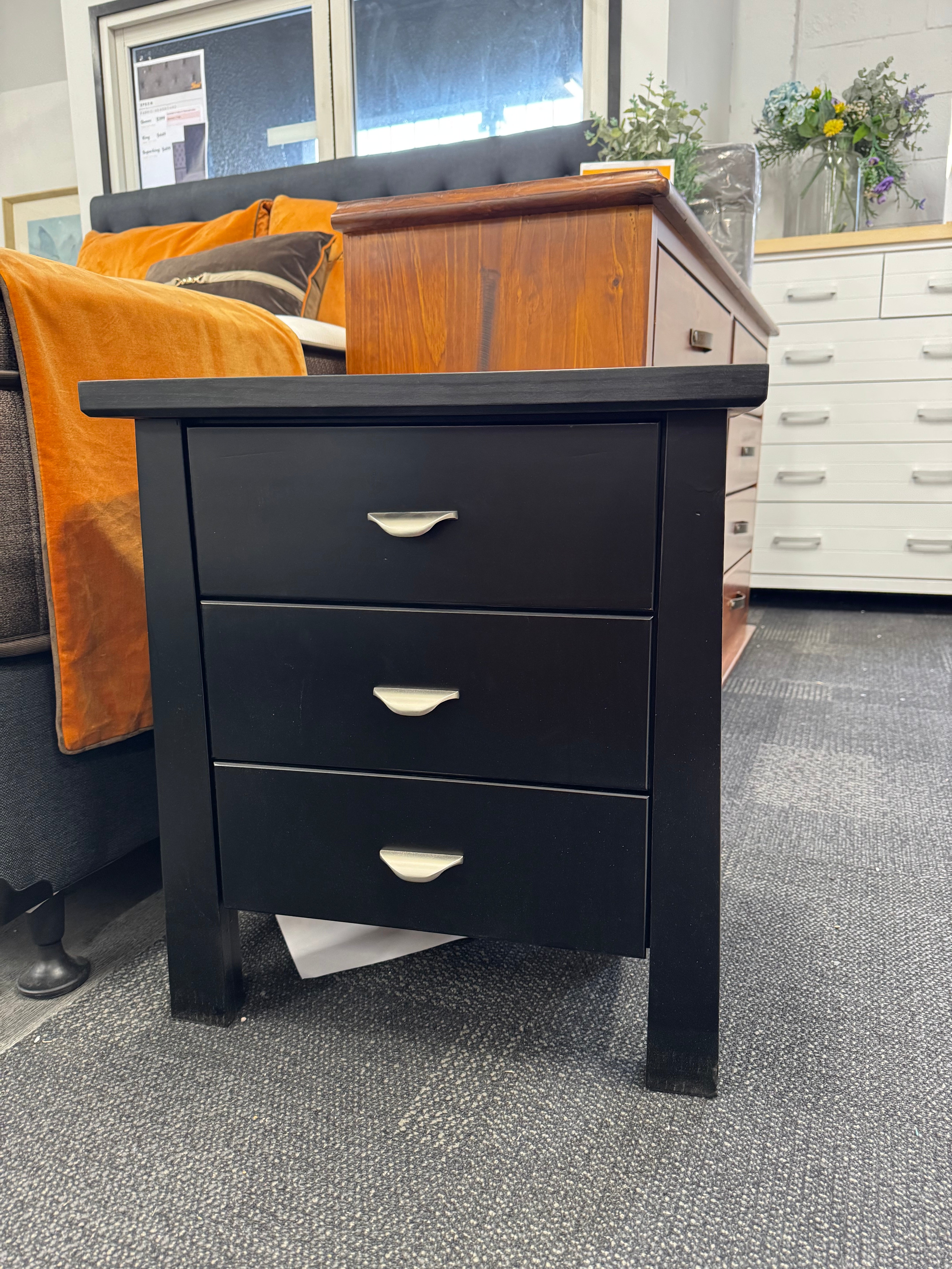 Zest 3 Drawer bedside
