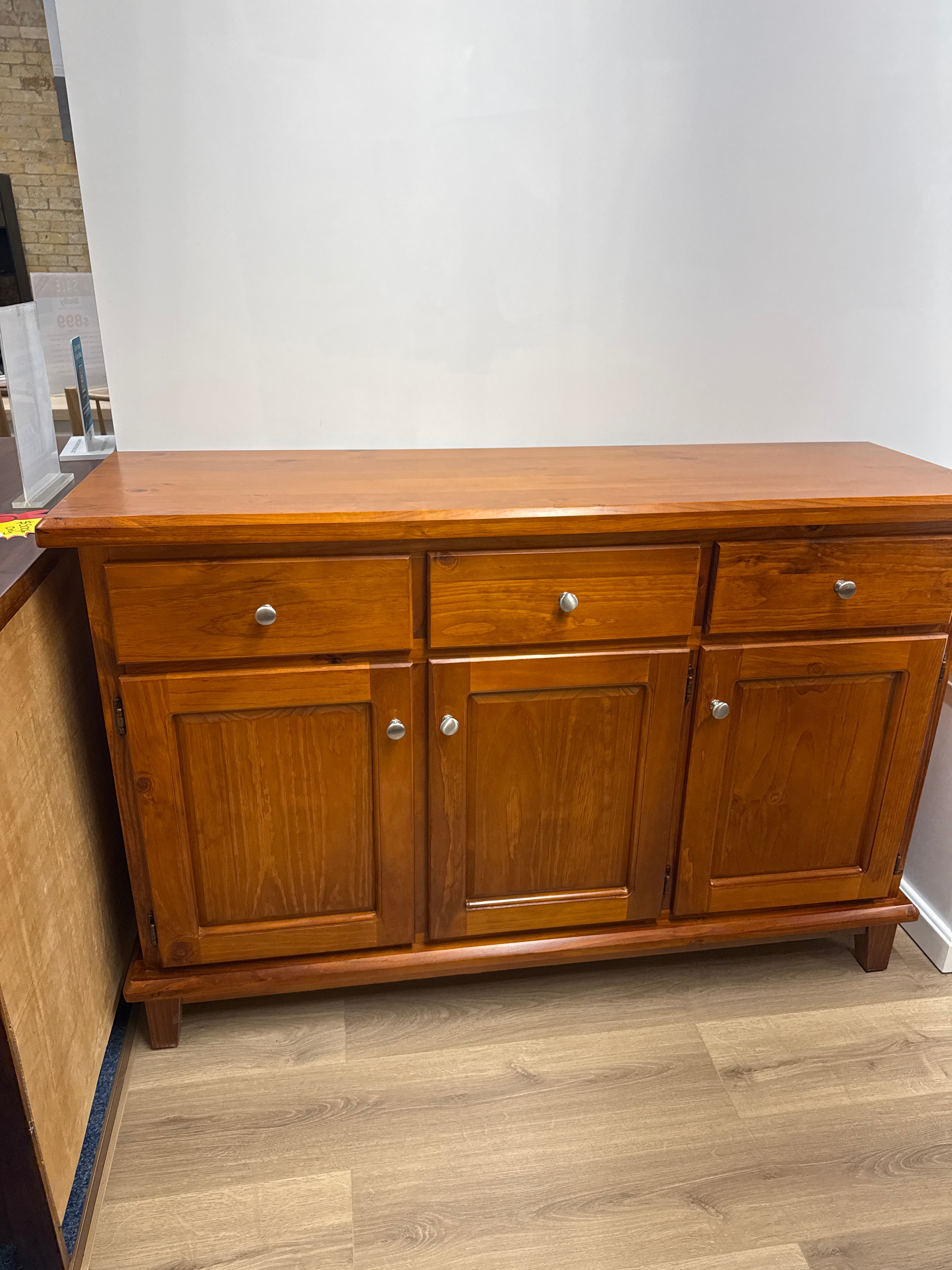 Sutherland Buffet 3 Door-CLEARANCE